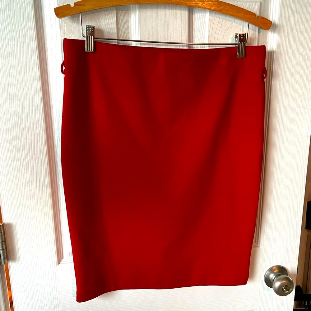 Xhilaration Women’s Red Pencil Skirt with Belt Loop Size Large - Picture 1 of 7